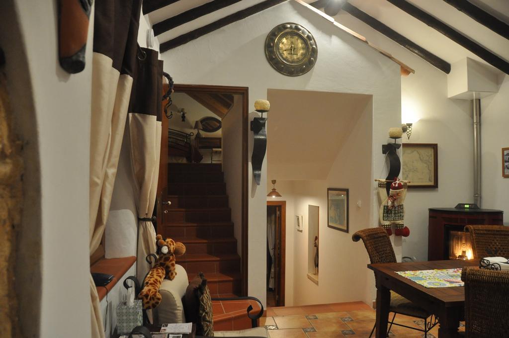 Quinta Do Bom Vento Pensionat Óbidos Exteriör bild